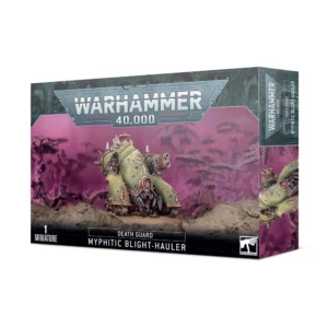Photo de face de l'emballage de la boîte de figurine du Semi-chenillé Méphitique (indiqué sous le nom officiel Death Guard Myphitic Blight-Hauler). Le logo officiel "WARHAMMER 40,000" est positionné en haut au centre. L'illustration principale met en scène ce véhicule démon-machine à trois chenilles, arborant le blindage vert olive et rouillé typique de la Death Guard, avec une face avant évoquant une gueule monstrueuse dotée de crocs acérés. Il est lourdement armé et progresse sur un monticule de terre brune. L'arrière-plan est baigné d'une brume toxique opaque aux nuances violettes et roses révélant des silhouettes de végétation corrompue. En bas, un bandeau noir porte l'inscription "DEATH GUARD MYPHITIC BLIGHT-HAULER" avec la mention "1 MINIATURE" visible dans le coin inférieur gauche.