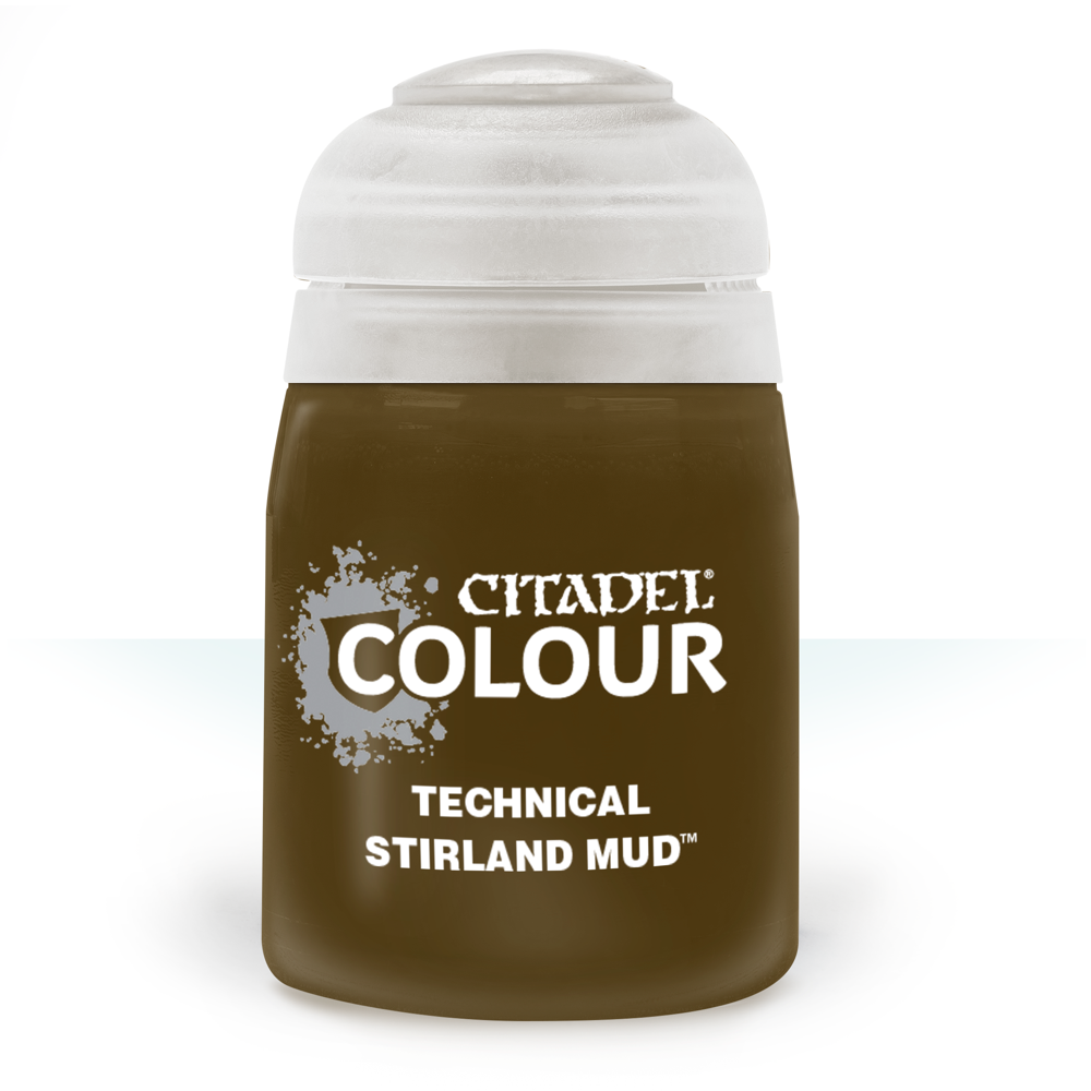 Photographie d'un pot de peinture Citadel de 24ml présentant la texture Technical Stirland Mud. L'étiquette blanche affiche le logo Citadel Colour et le nom du produit surmontant une bande de couleur marron foncé texturée. À travers le plastique transparent du pot, on aperçoit une pâte épaisse et granuleuse de couleur terre brûlée. Ce produit est conçu pour créer des effets de boue épaisse et de débris naturels sur les socles de figurines de jeux de plateau.
