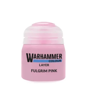 Photo de face d'un pot de peinture en plastique transparent Layer: Fulgrim Pink présenté sur un fond blanc neutre. Le pot laisse transparaître un contenu liquide de couleur rose très clair, de nuance pastel ou barbe à papa. Les inscriptions imprimées directement en noir sur l'avant affichent le logo « WARHAMMER » au-dessus d'un bandeau bleu horizontal texturé contenant le mot « COLOUR », suivi plus bas des mentions « LAYER » et « FULGRIM PINK ». Le pot est fermé par un capuchon à charnière en plastique blanc translucide qui laisse deviner une couleur rose pâle par transparence.