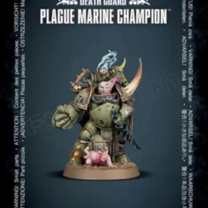 Emballage sous blister officiel d'une figurine de personnage pour le jeu de stratégie Warhammer 40,000, présenté de face avec une fente d'accroche au sommet. Sur un fond gris-bleu foncé uni, l'illustration centrale met en scène le Champion Marine de la Peste entièrement assemblé et peint sur son socle beige terreux. Ce guerrier de la faction Death Guard porte une armure énergétique massive vert olive corrodée et abîmée, ornée d'une énorme corne organique couleur chair qui s'élève de son épaule gauche. Son visage pâle et muté présente des excroissances, tandis qu'un gantelet énergétique massif équipe sa main droite et qu'un encensoir fumant surmonte son paquetage dorsal. Une petite créature rose de Nurgle (un Nurgling) coiffée d'un casque corrodé est assise à ses pieds au premier plan. En haut, l'inscription en lettres capitales blanches indique "DEATH GUARD PLAGUE MARINE CHAMPION". En bas, le logo officiel noir et vert de Warhammer 40,000 est positionné à côté du logo blanc Citadel et du marquage CE.