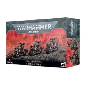 Boîte de produit officielle Warhammer 40,000 présentant le kit de figurines des Motards du Chaos (Chaos Bikers). L'illustration principale montre trois Space Marines du Chaos chevauchant de lourdes motos d'assaut noires et dorées à pointes, progressant sur un terrain rocheux et dévasté. Le fond de l'image est un paysage de guerre embrasé dans des tons rouge et orange. Le logo gris "Warhammer 40,000" est centré en haut de la boîte, tandis que la bande noire inférieure indique les mentions "Chaos Space Marines", "Chaos Bikers" et "3 Miniatures".