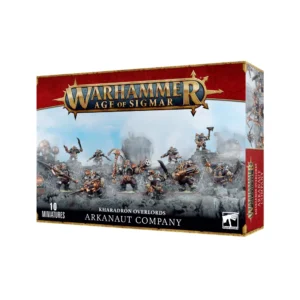 Boîte de produit officielle du kit de figurines de la Compagnie d'Arkanautes pour la faction Kharadron Overlords dans Warhammer Age of Sigmar. L'emballage horizontal arbore en haut le grand logo officiel Warhammer Age of Sigmar en lettres métalliques dorées sur une bannière rouge bordeaux. L'illustration centrale met en scène dix figurines de guerriers Duardins peintes avec soin, vêtues d'armures métalliques bronze et or ainsi que de vêtements violet sombre. Les soldats sont disposés sur un terrain rocheux gris et brumeux, armés de pistolets à skypike, de revolvers à répétition, de lames et d'armes lourdes à vapeur. Le panneau latéral droit rouge bordeaux présente le nom du produit. En bas à gauche, la mention « 10 MINIATURES » surmonte le texte « KHARADRON OVERLORDS ARKANAUT COMPANY » en lettres blanches, avec le logo carré blanc Citadel Warhammer à droite.