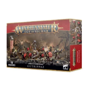 Visuel de la boîte de présentation Warhammer Age of Sigmar pour l'unité de figurines des Éventreurs (Gutrippaz) de la faction Orruk Warclans. La boîte au design rouge et sombre présente en haut le logo officiel doré "Warhammer Age of Sigmar", et en bas l'inscription "ORRUK WARCLANS GUTRIPPAZ" accompagnée de la mention "10 MINIATURES". L'illustration met en scène dix guerriers Orruks à la peau verte progressant dans un paysage marécageux aride, armés de lances dentelées, de lames cruelles et de boucliers rouges grimaçants, avec une bannière tribale dressée en arrière-plan.