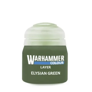 Photo de face d'un pot de peinture acrylique de la gamme Layer, teinte Elysian Green. Le pot en plastique transparent montre une peinture de couleur vert olive clair ou vert mousse doux. Sur l'étiquette vert foncé au centre, on distingue le logo officiel blanc "WARHAMMER COLOUR" souligné de bleu, avec les mentions "LAYER" et "ELYSIAN GREEN" imprimées en lettres capitales blanches. Le bouchon de sécurité en plastique translucide laisse entrevoir des nuances de vert clair à son sommet.