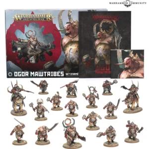 The complete contents of the Ogor Mawtribes Army Set (Anglais) starter box are neatly showcased against a clean white background, with the black Warhammer Community logo stamped in the top right corner. In the background, the main packaging box features the golden Warhammer Age of Sigmar logo on a light sky-blue backdrop, displaying the white printed text "OGOR MAWTRIBES" and "SET D'ARMÉE". The box artwork depicts a massive, pale-skinned ogre warrior with sharp teeth, wearing a rusted metallic gut-plate. Next to the box stand a matching hardback battletome book with a dark cover and a small collectible art card showing the same character portrait. In the foreground, fourteen finely assembled and painted miniatures are arrayed for combat. The army selection includes two large cavalry riders mounted on tusked, furred monsters, a towering warlord leader bearing a circular bone icon on his back, and eleven muscular ogre infantrymen. These foot soldiers are detailed with green loincloths, round metal belly shields, and hold heavy iron maces, clubs, or massive cleavers.