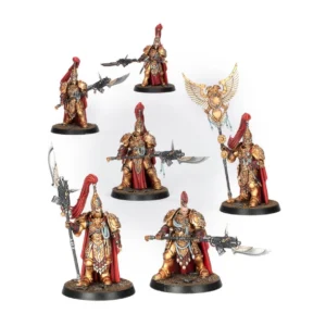 Visuel d'ensemble présentant six figurines assemblées et peintes formant une Sodalité de Gardes Custodiens de l'Adeptus Custodes, disposées sur un fond blanc épuré. Chaque guerrier porte une imposante armure d'or richement sculptée, agrémentée d'une cape rouge et d'un casque surmonté d'un haut cimier écarlate (à l'exception d'un membre représenté tête nue). Ils sont armés de lances de gardien intégrant des lames énergétiques et des armes à feu, et l'un des guerriers dresse une majestueuse bannière Vexilla dorée coiffée d'un aigle impérial. Toutes les figurines sont montées sur des socles individuels noirs texturés.