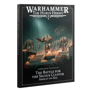 Three-quarter front view of the softcover expansion book Journal Tactica – The Battle for the Signus Cluster: Assault on Kol (Anglais) set against a clean white background. The cover artwork depicts Blood Angels Space Marines in red and gold armor descending candle-lit stone stairs inside a dark ruined hall, while a massive war machine looms in the misty background. The top of the cover features the silver "WARHAMMER THE HORUS HERESY" logo with the Eye of Horus emblem, while the lower section displays the title "JOURNAL TACTICA: THE BATTLE FOR THE SIGNUS CLUSTER: ASSAULT ON KOL" in white serif lettering.